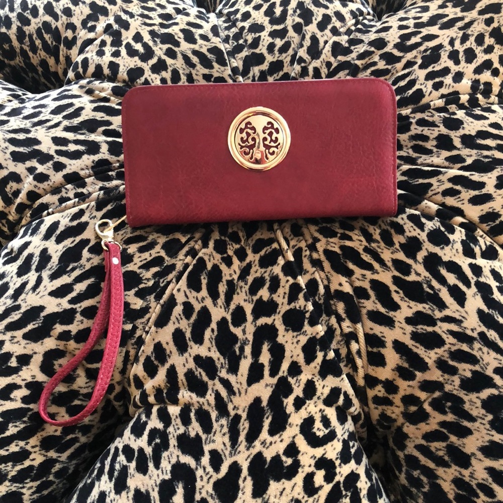 Hand held ladies wallet